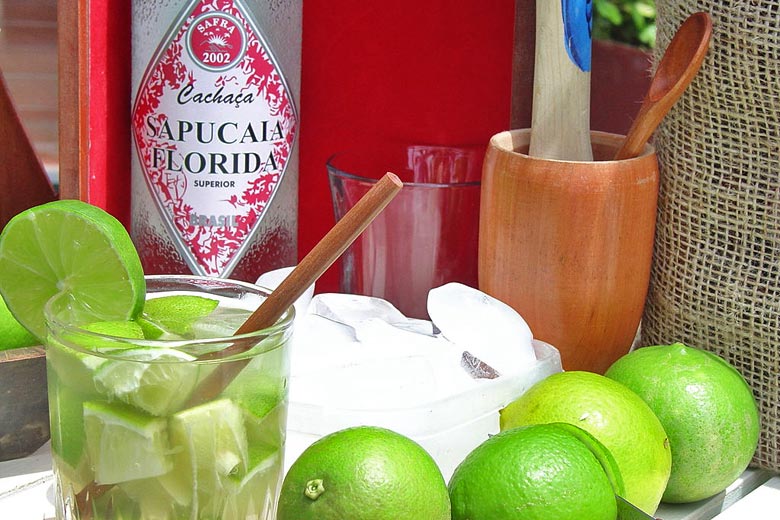 The authentic ingredients of a caipirinha
