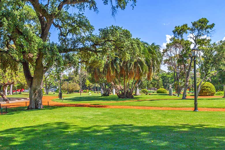 Beautifully manicured lawns in the Bosques de Palermo