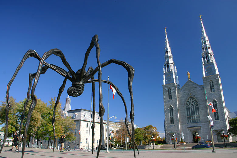 Louise Bourgeois's giant spider and Notre-Dame Cathedral Basilica, Ottawa