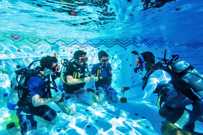 Learning to scuba dive at Beaches resort