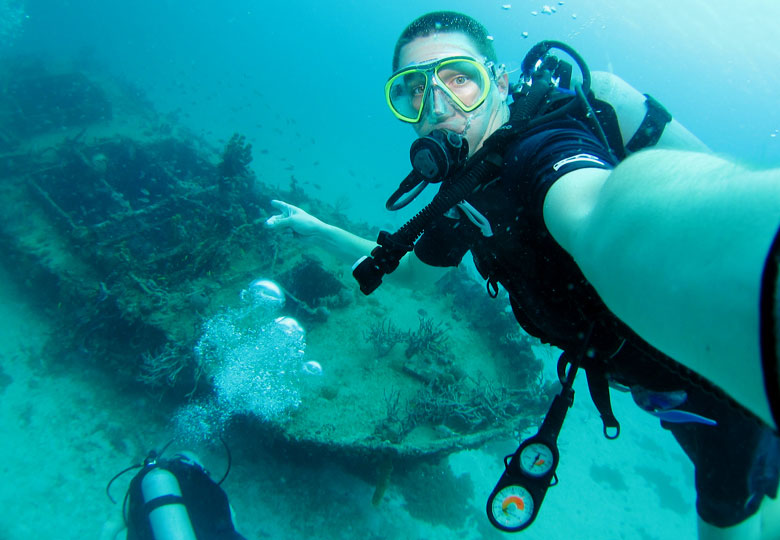 Wreck dive in Barbados