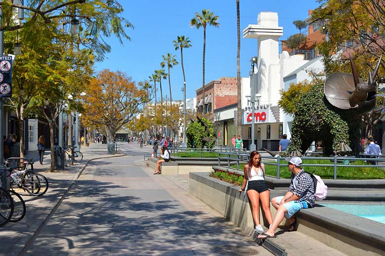 3rd Street promenade, Santa Monica