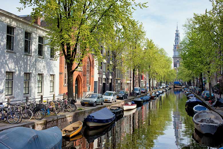 Groenburgwal canal in the old city, Amsterdam