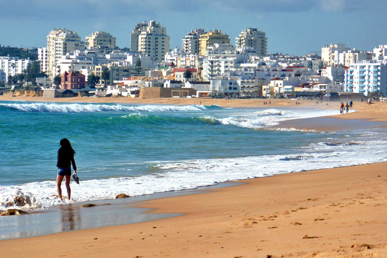 Armacao de Pera Beach