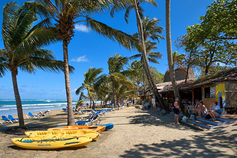 There are plenty of bars and cafes along Cabarete Beach © Ian Dagnall - Alamy Stock Photo