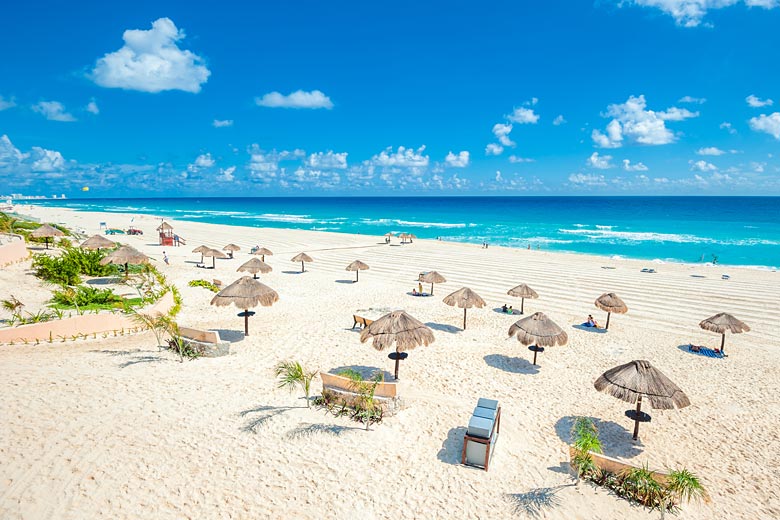 Beach on the Caribbean Sea, Cancun © Javarman - Adobe Stock Image