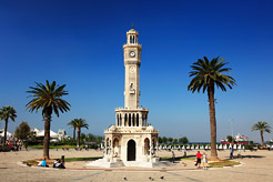 7 reasons to holiday in the Izmir area