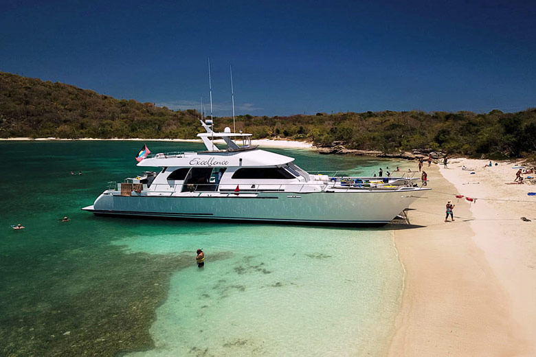 Boat trip to Green Island with Tropical Adventures Antigua