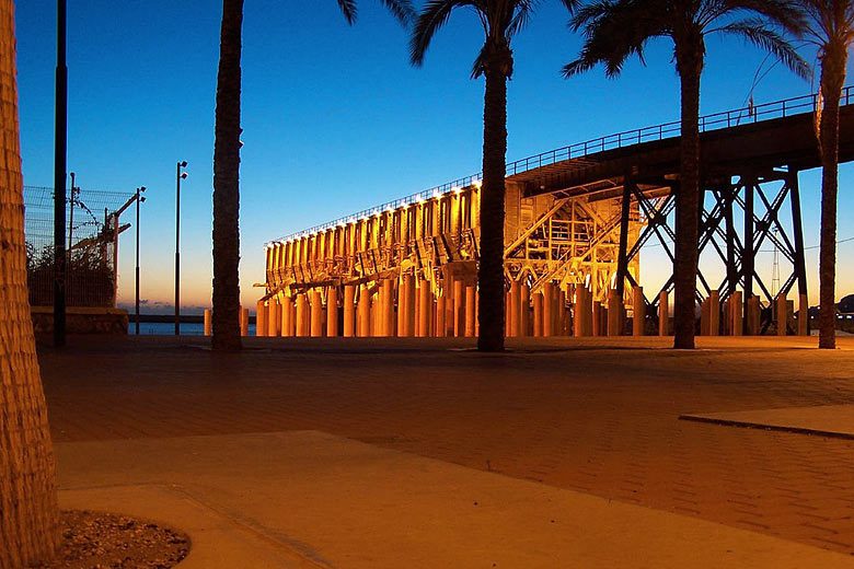 Cable Inglés sunset on the waterfront of Almería Cable Inglés sunset on the waterfront of Almería