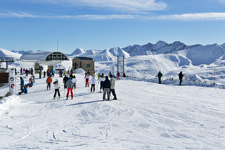 On the Col de les Solanelles in Soldeu, Andorra © Ekaterina Kolomeets - Alamy Stock Photo