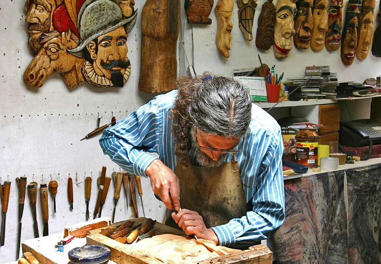 Mask sculptor, Los Dominicos craft market Mask sculptor, Los Dominicos craft market