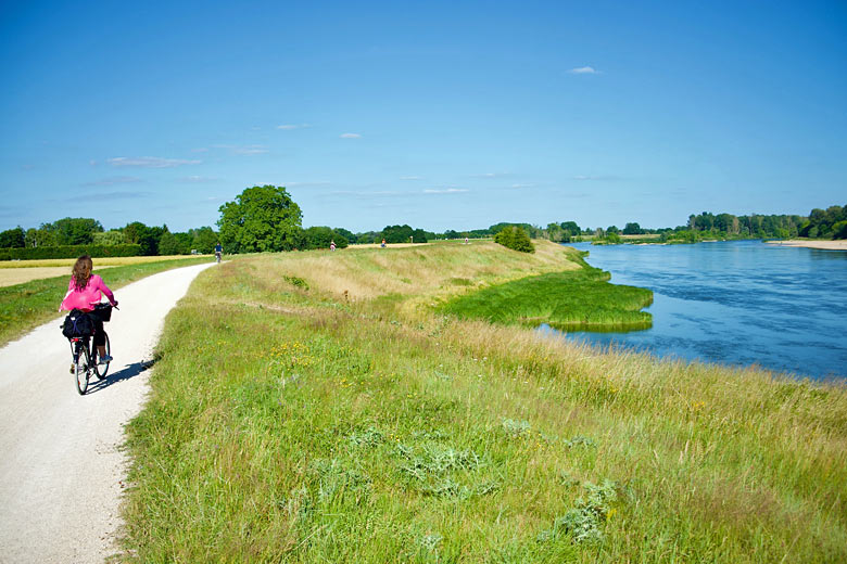 Cycling along the Loire River