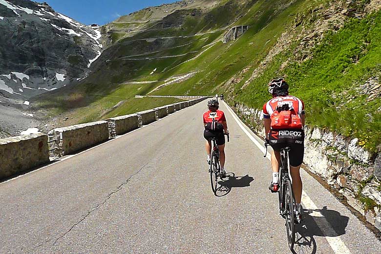 Cycling holidays in the Italian Alps Cycling holidays in the Italian Alps