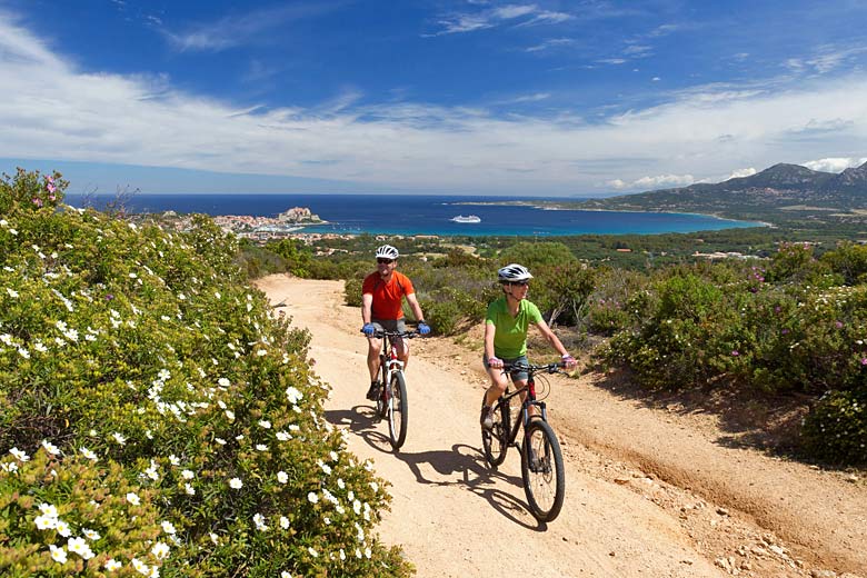 Cycling in the hills of Calvi, Corsica © Lettas - Fotolia.com