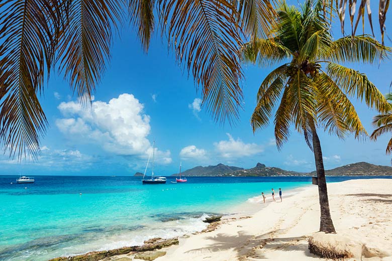 Looking from Palm Island to Union Island