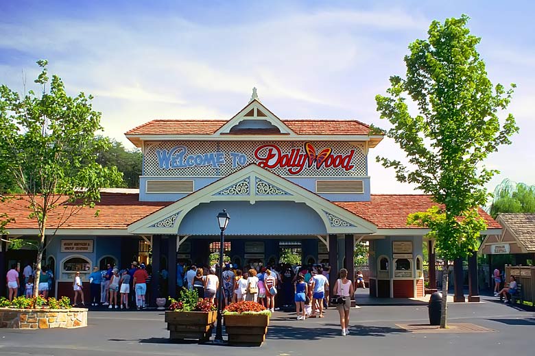 Entrance to popular Dollywood, Pigeon Forge Entrance to popular Dollywood, Pigeon Forge