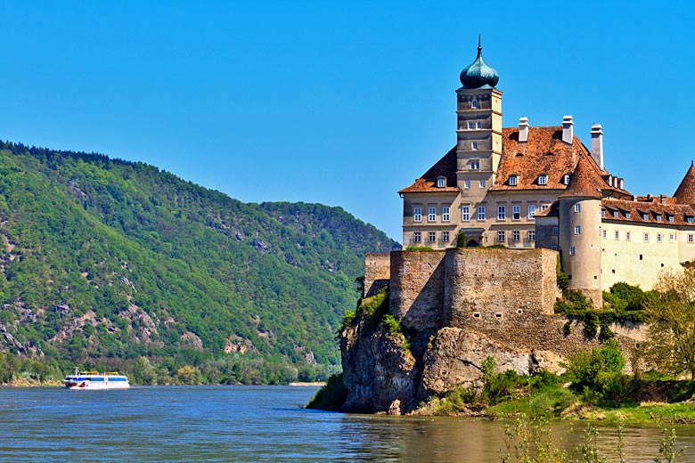 Exploring cities on the river Danube Exploring cities on the river Danube