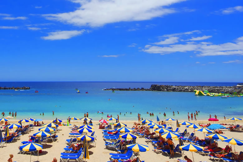 TUI extends COVID Cover to include summer 2021 holidays - © Mario Cupkovic - Dreamstime.com