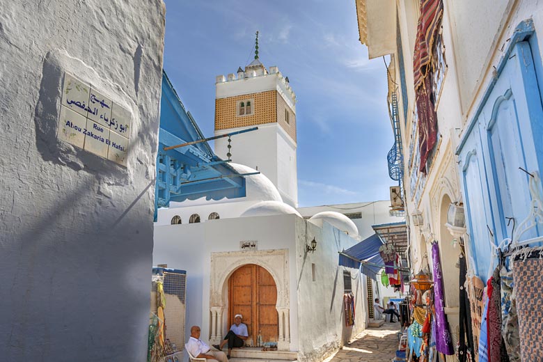 The cobbled alleyways of Hammamet&rsquo;s Medina
