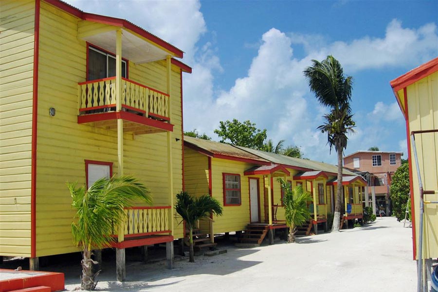 Beach guesthouses, Caye Caulker, Belize © Isaac Peterson - Flickr Creative Commons Beach guesthouses, Caye Caulker, Belize © Isaac Peterson - Flickr Creative Commons