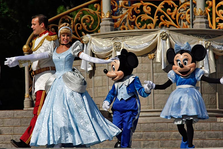 Fly to Orlando and visit Walt Disney World © <a href='https://www.flickr.com/photos/rover75/3873820281/' target='new window o102881' rel='nofollow'>Andy Leonard</a> - Flickr <a href='https://creativecommons.org/licenses/by-nc/2.0/' target='new window l102881' rel='nofollow'>CC BY-NC 2.0</a> Fly to Orlando and visit Walt Disney World © <a href='https://www.flickr.com/photos/rover75/3873820281/' target='new window o102881' rel='nofollow'>Andy Leonard</a> - Flickr <a href='https://creativecommons.org/licenses/by-nc/2.0/' target='new window l102881' rel='nofollow'>CC BY-NC 2.0</a>