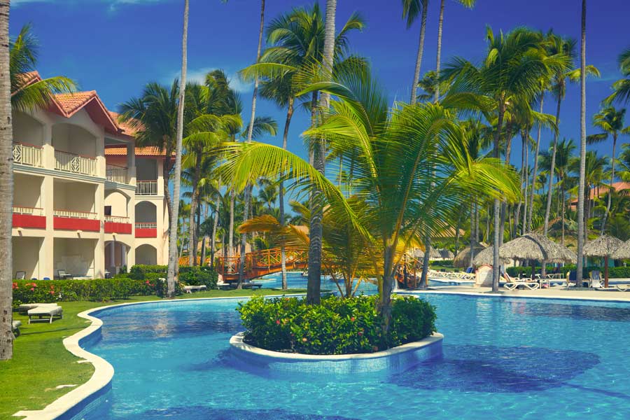 Typical hotel Punta Cana, Dominican Republic © Petrkurgan - Dreamstime.com