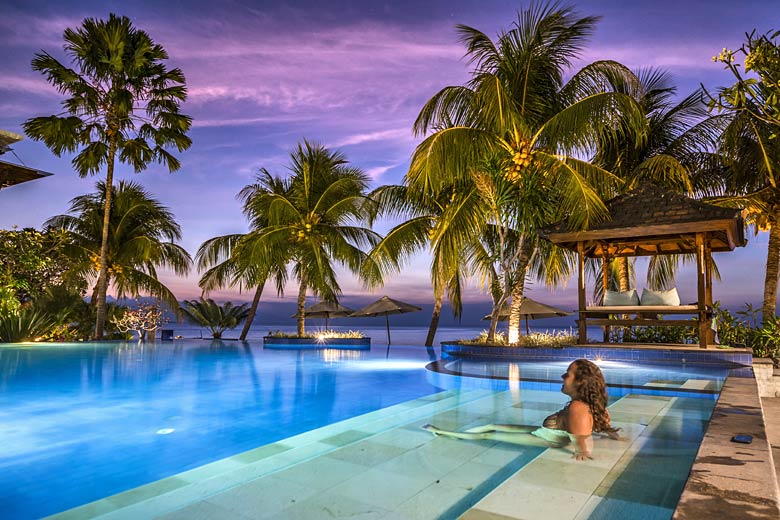 Luxury Hotel in the south of Bali Luxury Hotel in the south of Bali