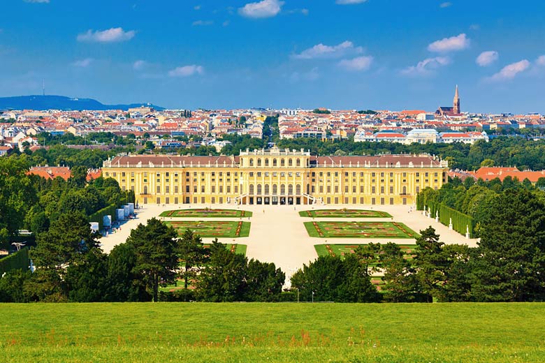 Majestic Schönbrunn Palace, Vienna Majestic Schönbrunn Palace, Vienna