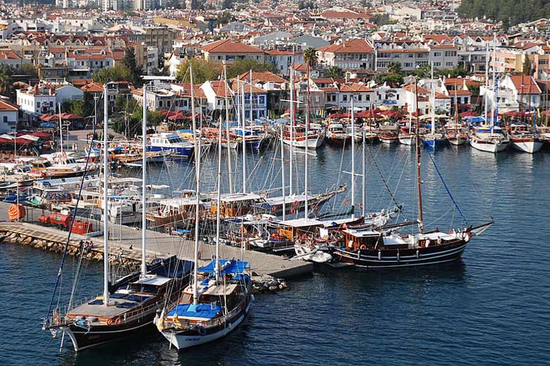 Marmaris harbour, Turkish Riviera © Mstyslav Chernov - Wikimedia Commons Marmaris harbour, Turkish Riviera © Mstyslav Chernov - Wikimedia Commons