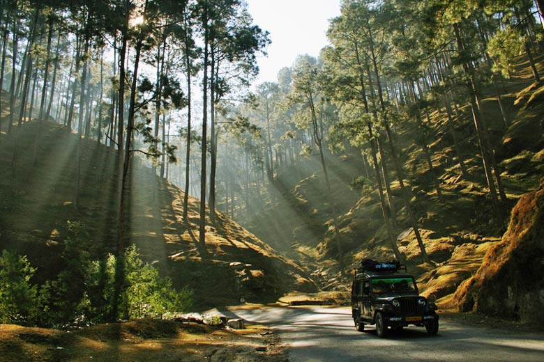 Mountain road near Almora, India Mountain road near Almora, India