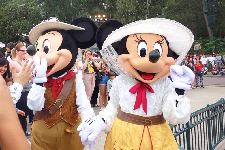 Meet Mickey and Minnie at Disneyland Paris
