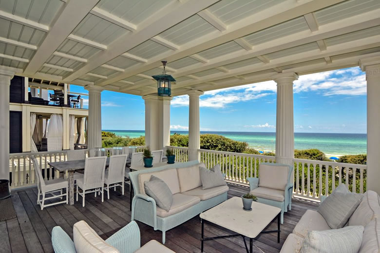 Narnia - luxury beachfront property in Seaside, Florida © HomeAway