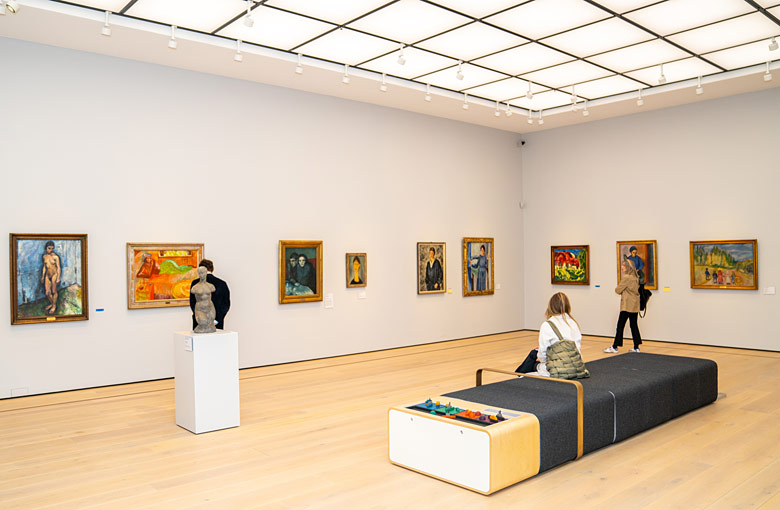 Visit the country's largest collection of artworks Visit the country's largest collection of artworks