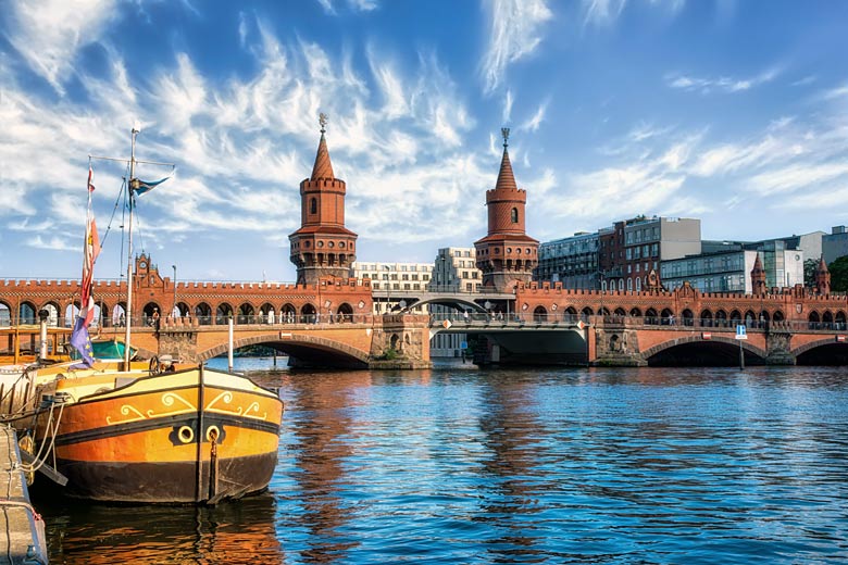The striking Oberbaum Bridge The striking Oberbaum Bridge