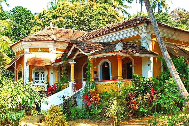 Old Portuguese villa in Goa Old Portuguese villa in Goa