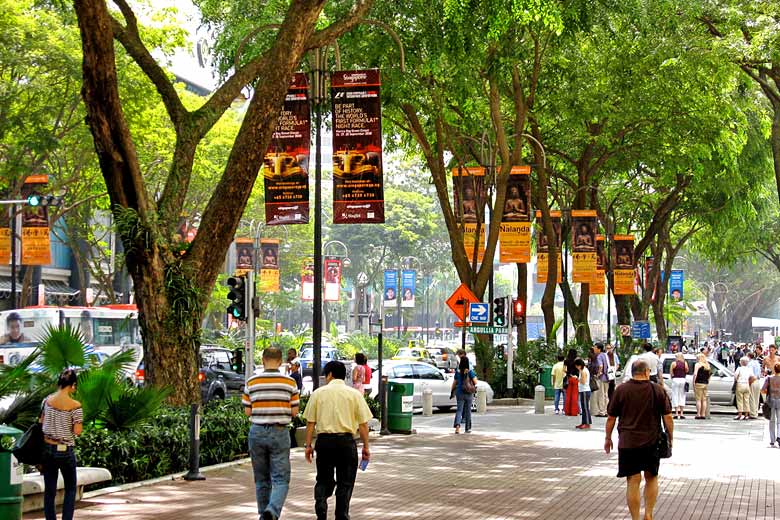 Orchard Road in the heart of Singapore Orchard Road in the heart of Singapore