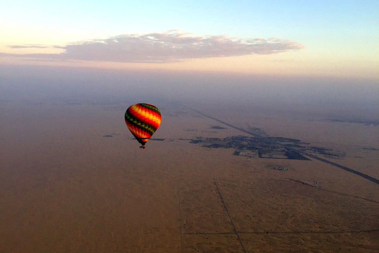 Gliding high over the Arabian Desert Gliding high over the Arabian Desert