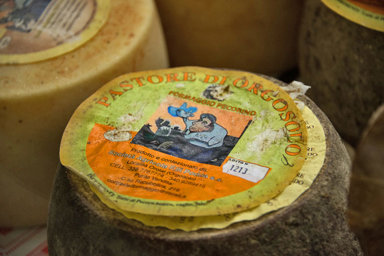 Pecorino Sardo, Sardinia © Matt Cottam - Flickr Creative Commons