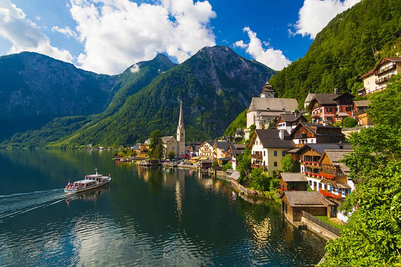 Pretty Hallstatt, Salzkammergut, Austria © Jsk12 - Adobe Stock Image