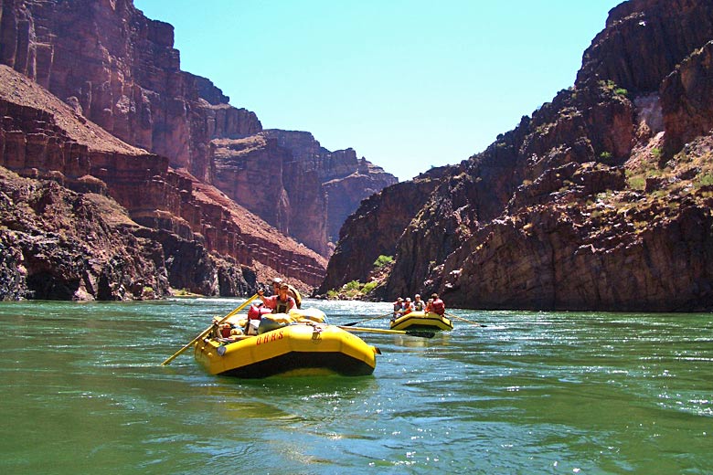 Rafting on the Colorado River, Las Vegas © Ms. President - Flickr Creative Commons