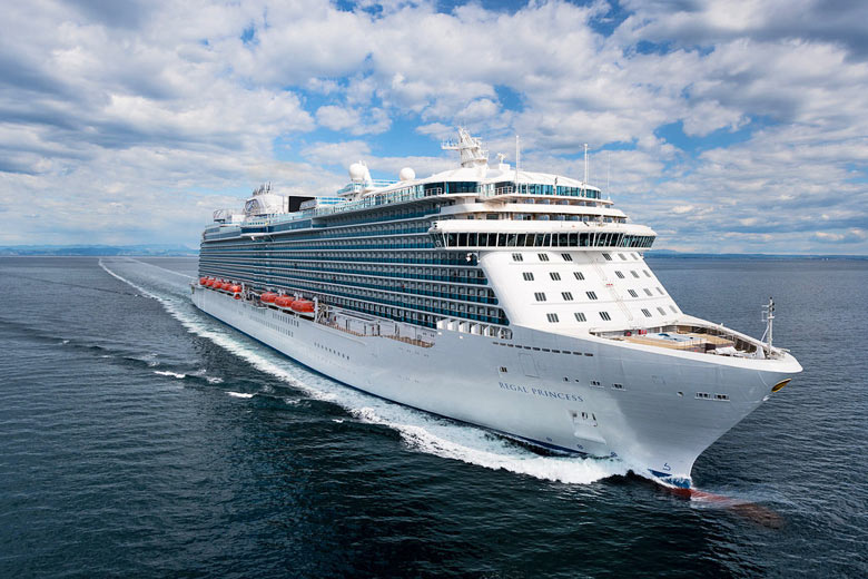 Regal Princess cruise ship underway Regal Princess cruise ship underway