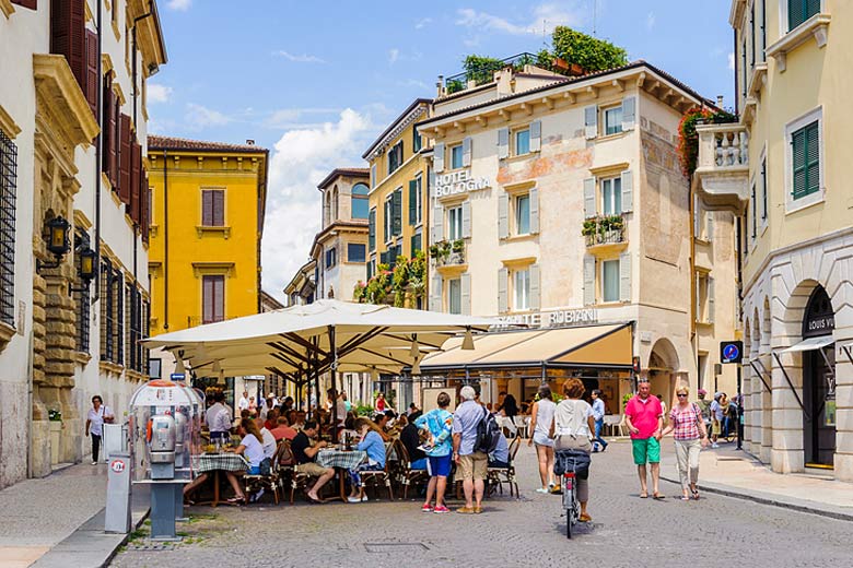 Outdoor restaurant just off the Piazza Bra in Verona Outdoor restaurant just off the Piazza Bra in Verona