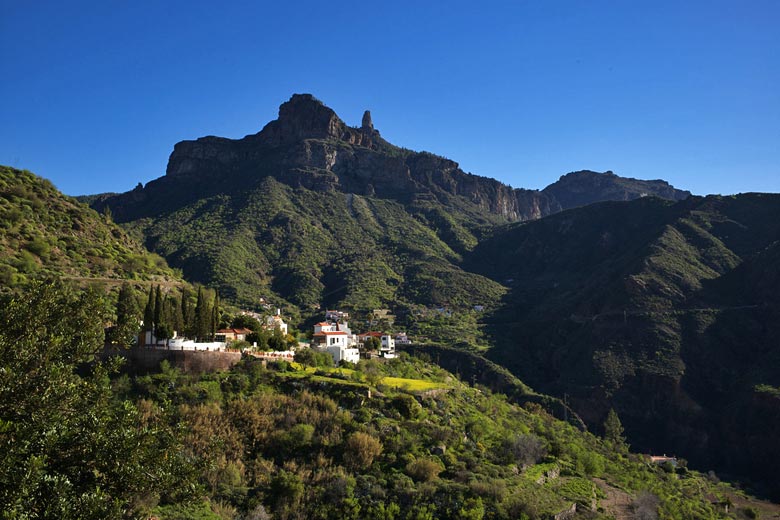 Tejeda and Roque Nublo, Gran Canaria Tejeda and Roque Nublo, Gran Canaria