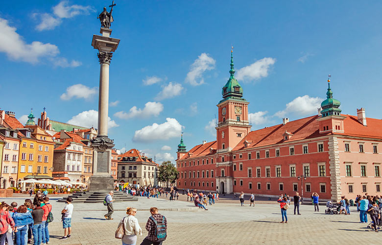 Colourful Royal Castle Square, Warsaw Colourful Royal Castle Square, Warsaw