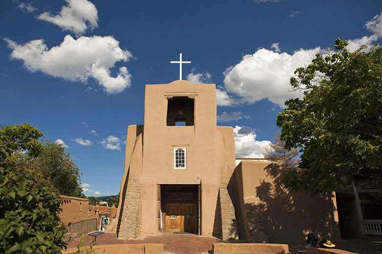 San Miguel Chapel, the oldest church in the USA San Miguel Chapel, the oldest church in the USA