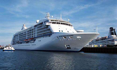 Seven Seas Voyager moored in Amsterdam. Photo courtesy of Amsterdam Cruise Port (ACP)