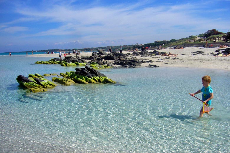 The shallow beach at La Pelosa is ideal for kids The shallow beach at La Pelosa is ideal for kids