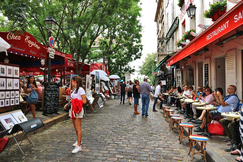 Summer on the streets of Paris Summer on the streets of Paris