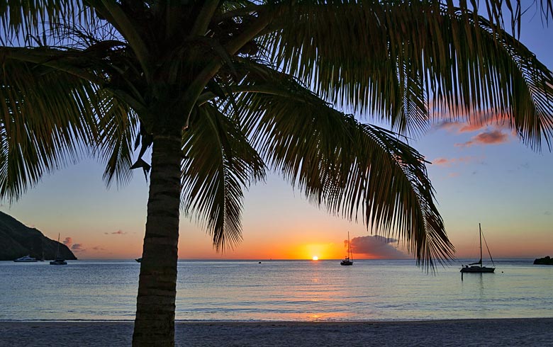 End of a day at the beach in St Lucia © Uwe - Fotolia.com