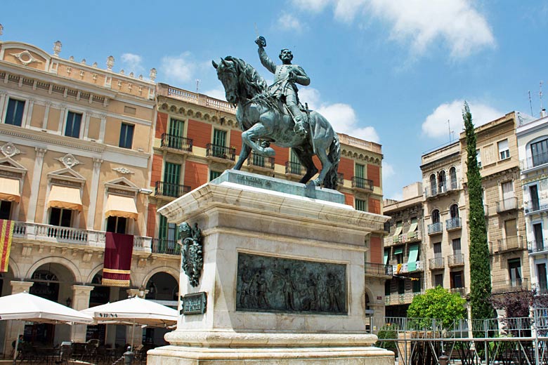 Town square, Reus, Costa Dorada, Spain Town square, Reus, Costa Dorada, Spain